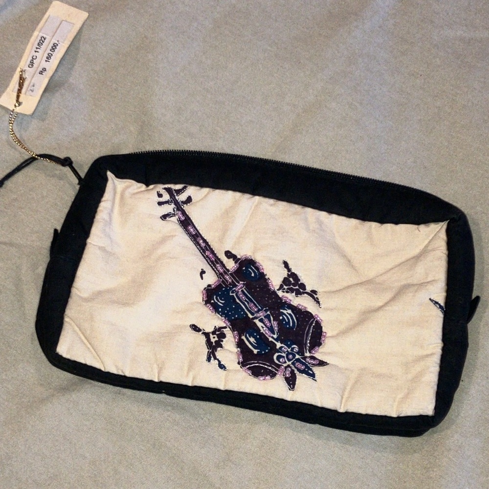 Hadiprana Bag with Guitar Art